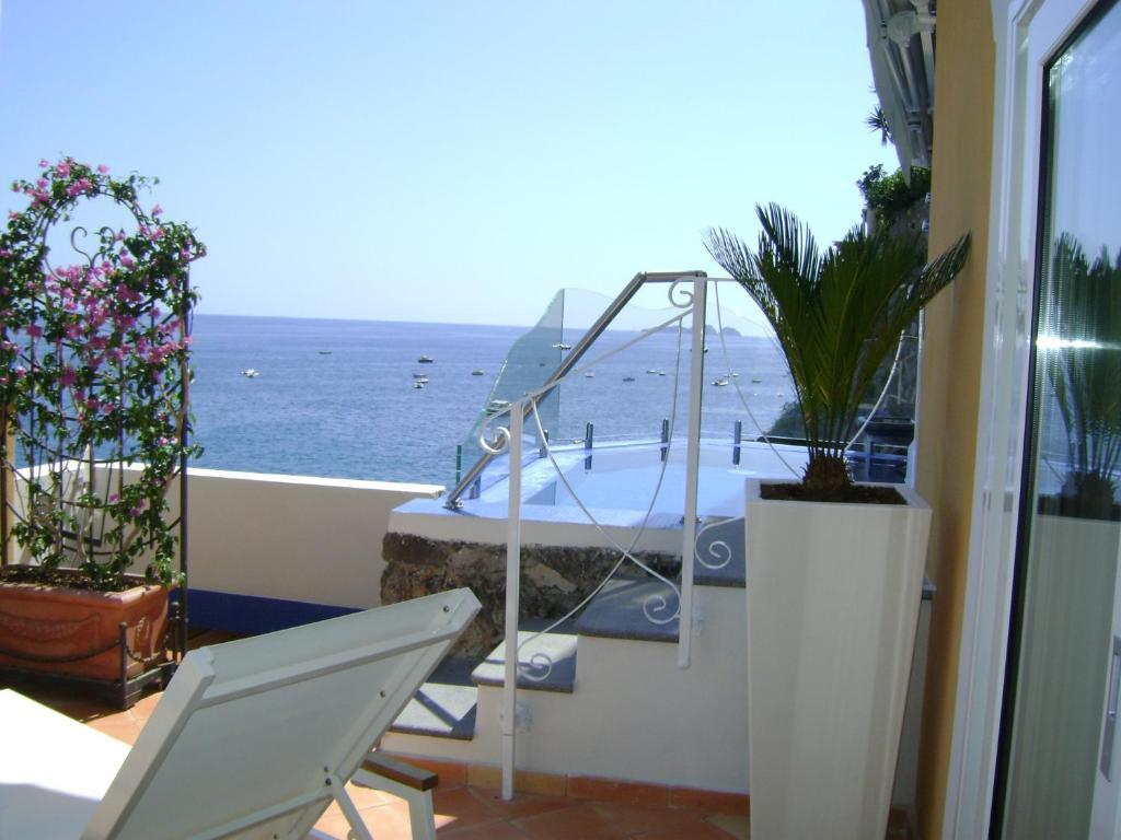 Hotel Covo Dei Saraceni Positano Camera foto